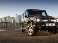 Mercedes-Benz G-Class (2010) - picture 2 of 19