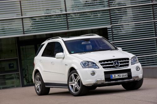 Mercedes-Benz ML 63 AMG Facelift (2010) - picture 1 of 7