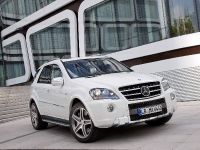 Mercedes-Benz ML 63 AMG Facelift (2010) - picture 1 of 7