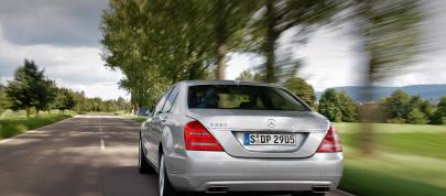 Mercedes-Benz S250 CDI BlueEFFICIENCY (2010) - picture 4 of 6