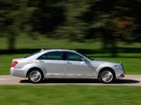 Mercedes-Benz S250 CDI BlueEFFICIENCY (2010) - picture 2 of 6