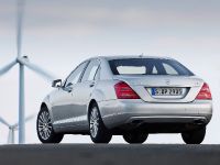 Mercedes-Benz S250 CDI BlueEFFICIENCY (2010) - picture 3 of 6