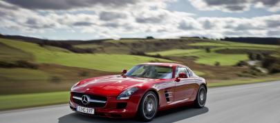 Mercedes-Benz SLS AMG (2010) - picture 4 of 36