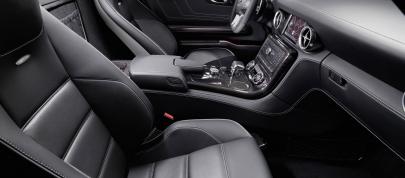 Mercedes-Benz SLS AMG (2010) - picture 31 of 36