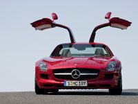 Mercedes-Benz SLS AMG (2010) - picture 8 of 36