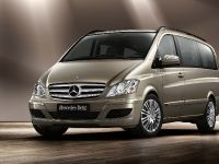 Mercedes Benz Viano (2010) - picture 1 of 2