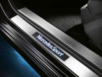 MercedesSport E-Class (2010) - picture 3 of 5