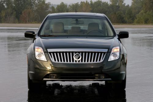 Mercury Milan (2010) - picture 9 of 22