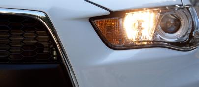 Mitsubishi Outlander GT (2010) - picture 20 of 32