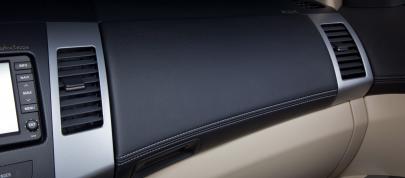 Mitsubishi Outlander GT (2010) - picture 28 of 32