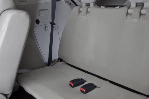 Mitsubishi Outlander GT (2010) - picture 25 of 32