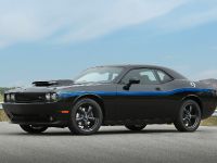 Mopar Challenger (2010) - picture 1 of 16