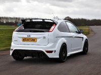 Mountune Ford Focus RS (2010) - picture 2 of 3