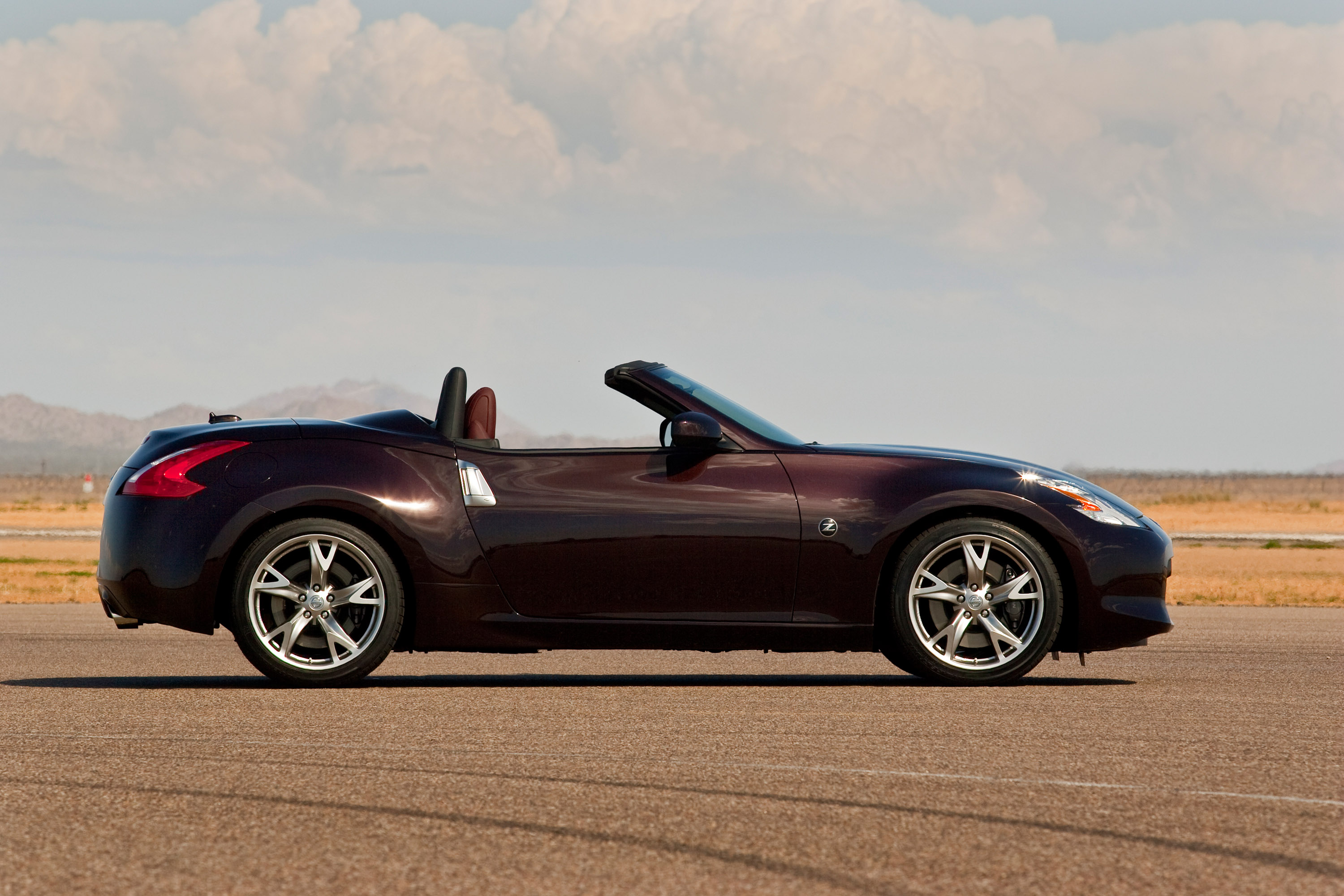 Nissan 370Z Roadster