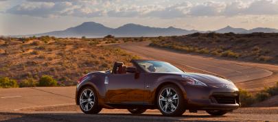 Nissan 370Z Roadster (2010) - picture 4 of 20