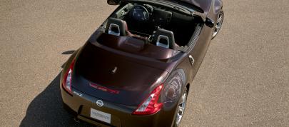 Nissan 370Z Roadster (2010) - picture 20 of 20