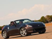 Nissan 370Z Roadster (2010) - picture 4 of 20