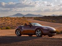 Nissan 370Z Roadster (2010) - picture 8 of 20
