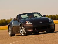 Nissan 370Z Roadster (2010) - picture 1 of 20