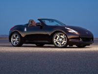 Nissan 370Z Roadster (2010) - picture 7 of 20