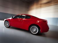 Nissan Altima Coupe (2010) - picture 2 of 23