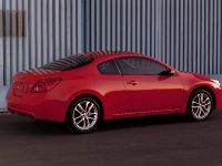 Nissan Altima Coupe (2010) - picture 6 of 23