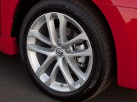 Nissan Altima Coupe (2010) - picture 18 of 23