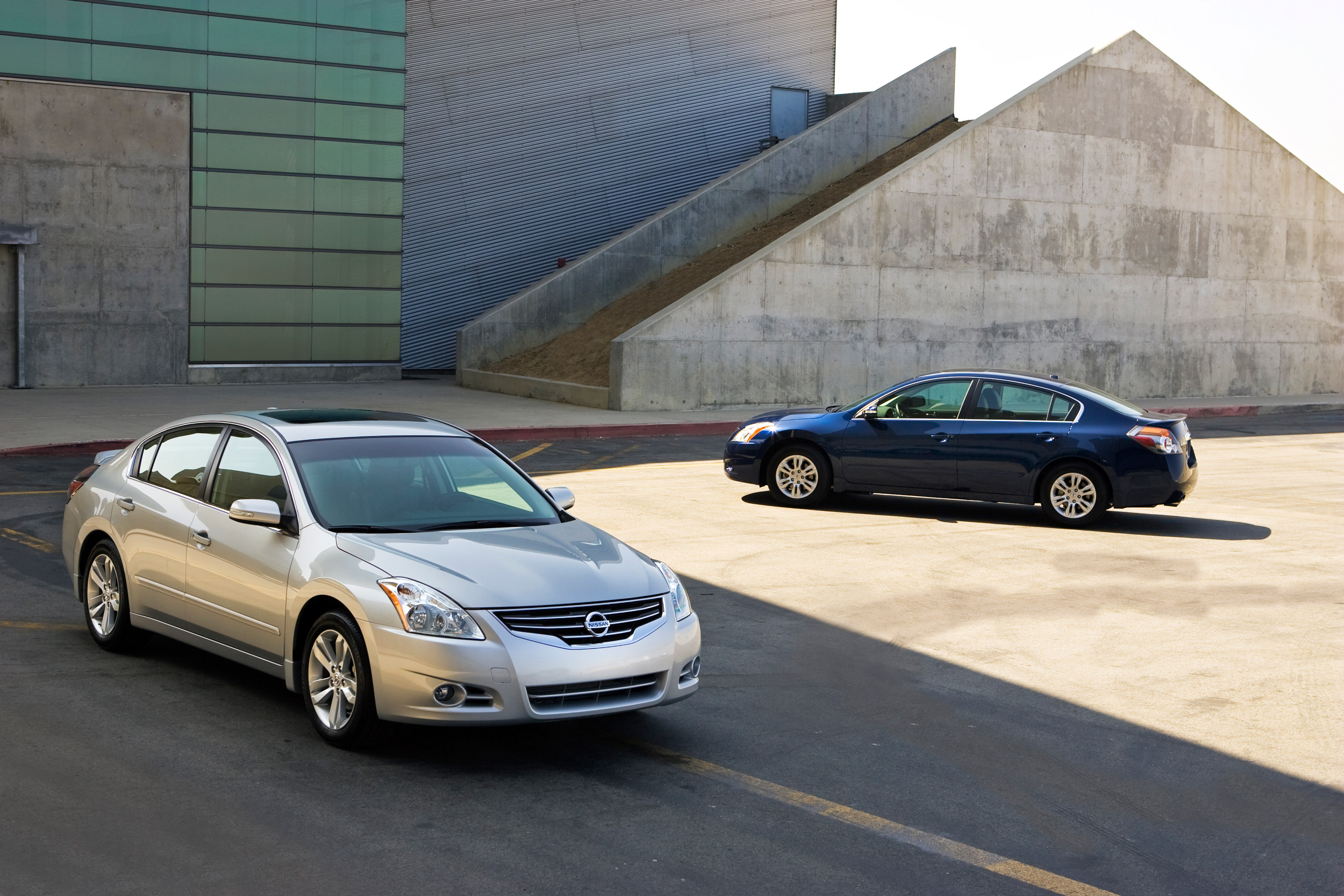 Nissan Altima Sedan