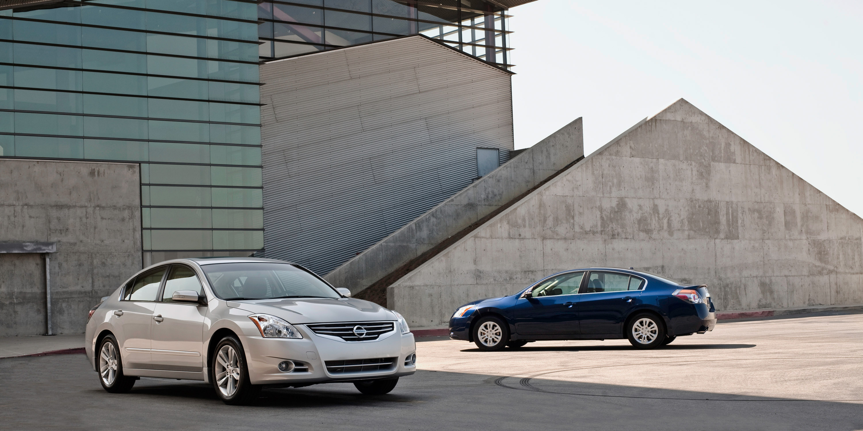 Nissan Altima Sedan