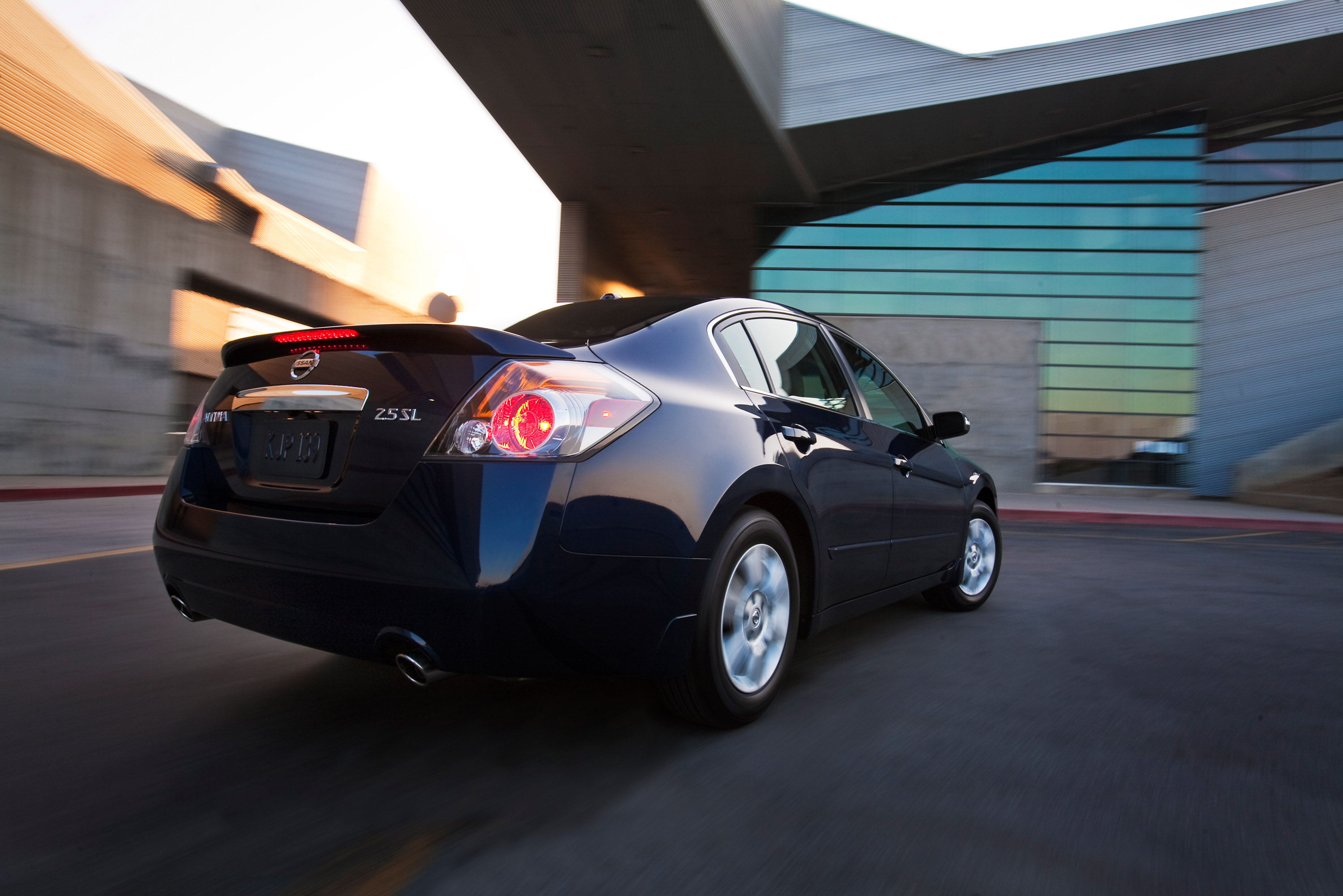 Nissan Altima Sedan