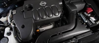 Nissan Altima Sedan (2010) - picture 36 of 50