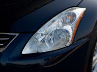 Nissan Altima Sedan (2010) - picture 10 of 50