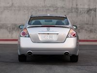 Nissan Altima Sedan (2010) - picture 6 of 50