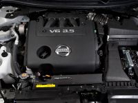 Nissan Altima Sedan (2010) - picture 37 of 50