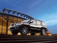 Nissan Armada (2010) - picture 2 of 3