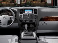 Nissan Armada (2010) - picture 2 of 3