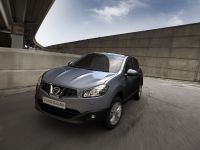 Nissan Qashqai (2010) - picture 3 of 6