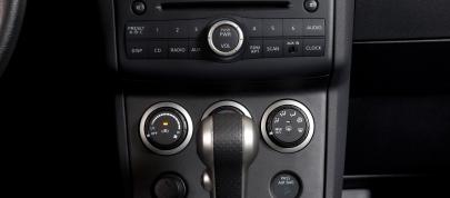 Nissan Rogue Krom (2010) - picture 15 of 17