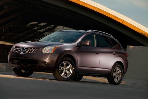 Nissan Rogue (2010) - picture 8 of 27