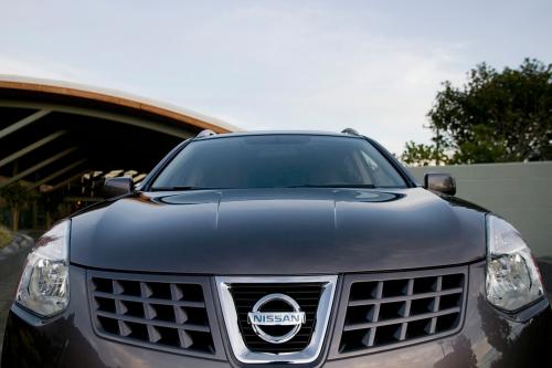 Nissan Rogue (2010) - picture 9 of 27