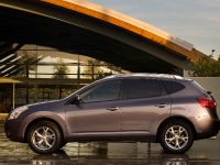 Nissan Rogue (2010) - picture 4 of 27