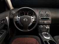 Nissan Rogue (2010)