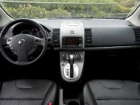 Nissan Sentra (2010) - picture 3 of 3