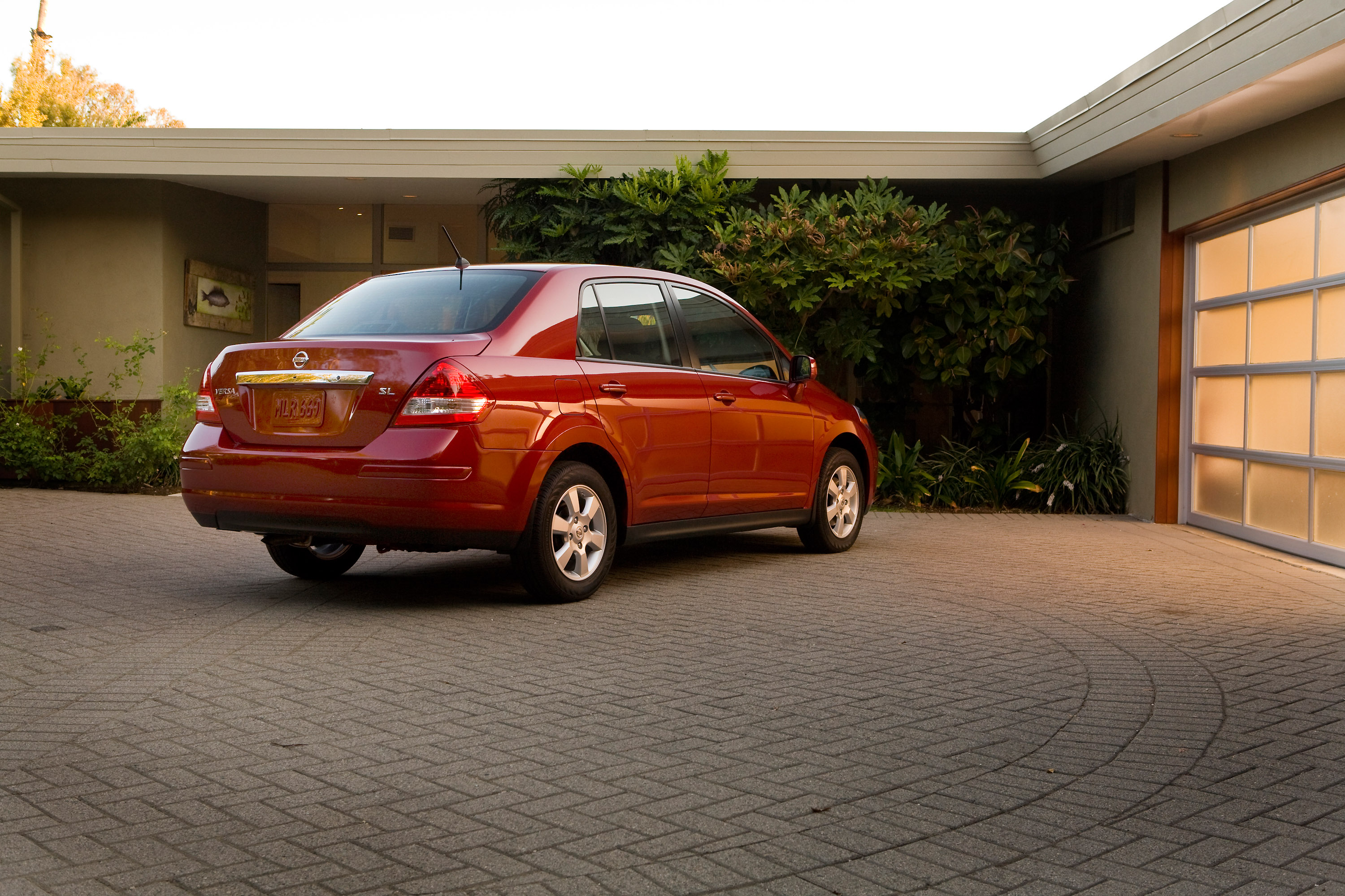 Nissan Versa