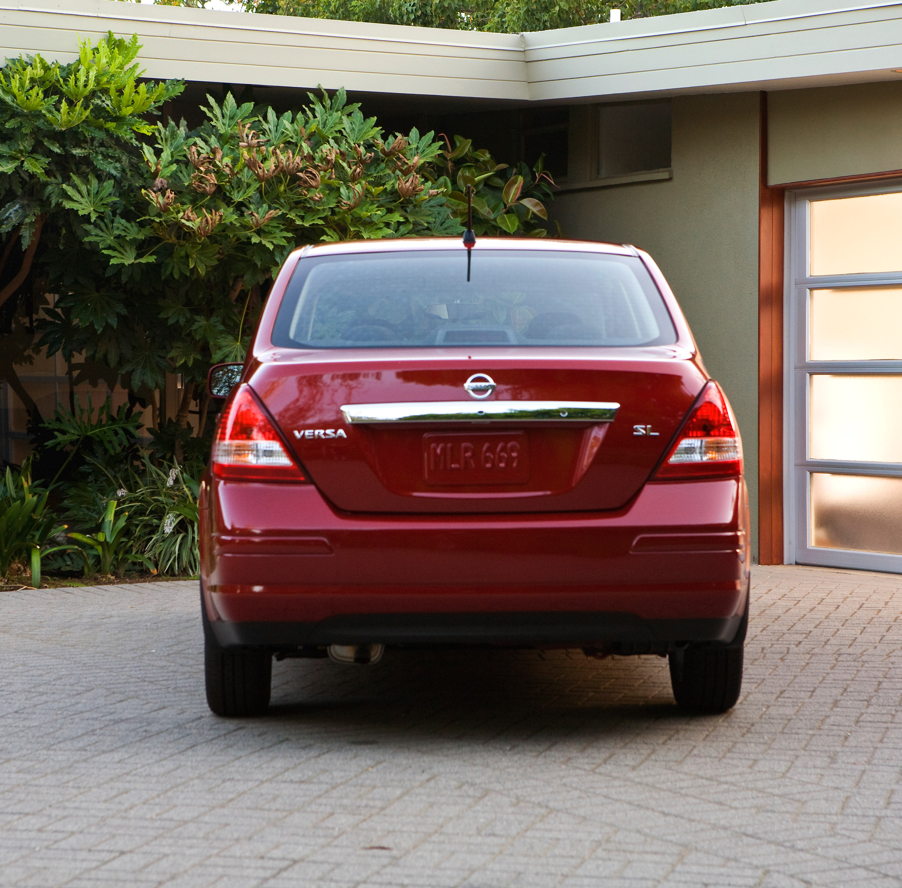 Nissan Versa