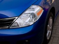 Nissan Versa (2010) - picture 6 of 35