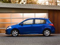 Nissan Versa (2010)