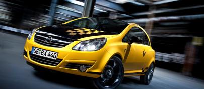 Opel Corsa Color Race (2010) - picture 4 of 6