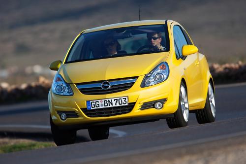 Opel Corsa (2010) - picture 9 of 11