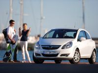 Opel Corsa (2010) - picture 8 of 11